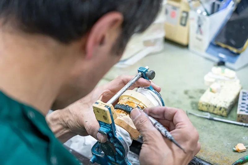 歯科技工士/正社員