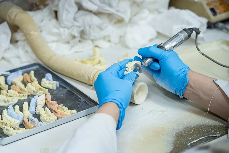 歯科技工士/パート・アルバイト